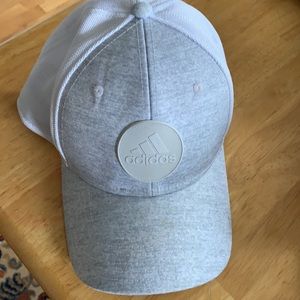 COPY - ADIDAS WHITE HAT